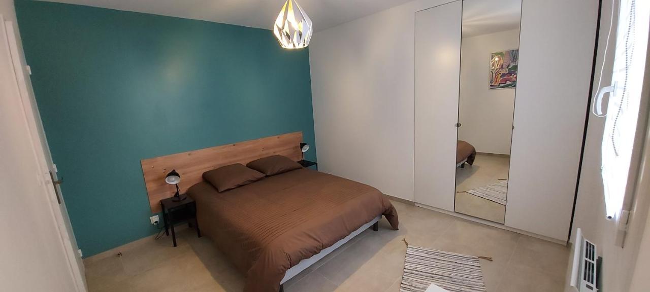 Apartamento Chez Julie Saint-Raphaël Exterior foto